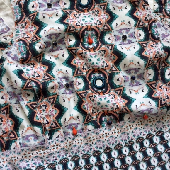 Kendall & Kylie 🌵 Embellished Boho Print Crop Top - Picture 8 of 8